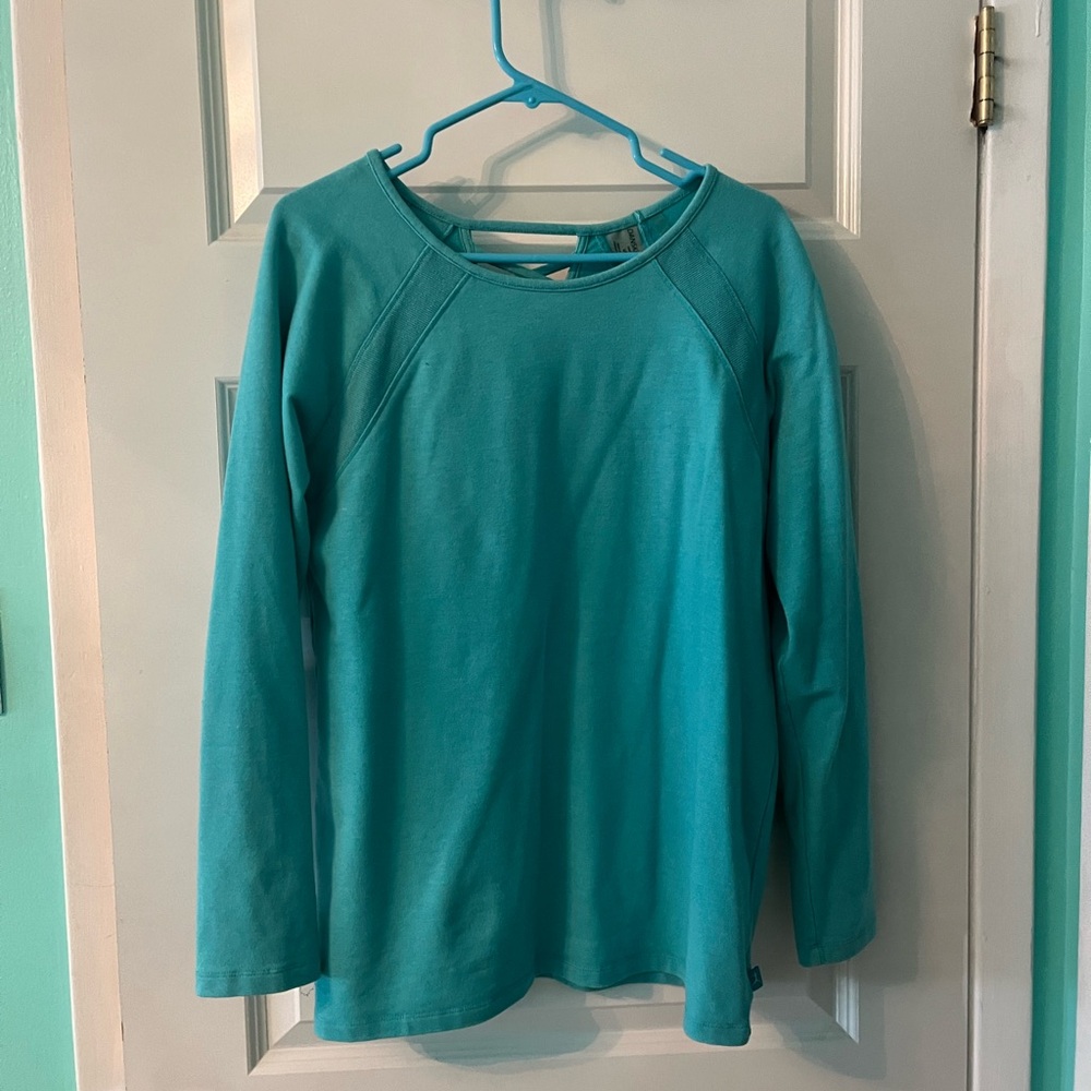 Danskin Turquoise Long Sleeve Top size large